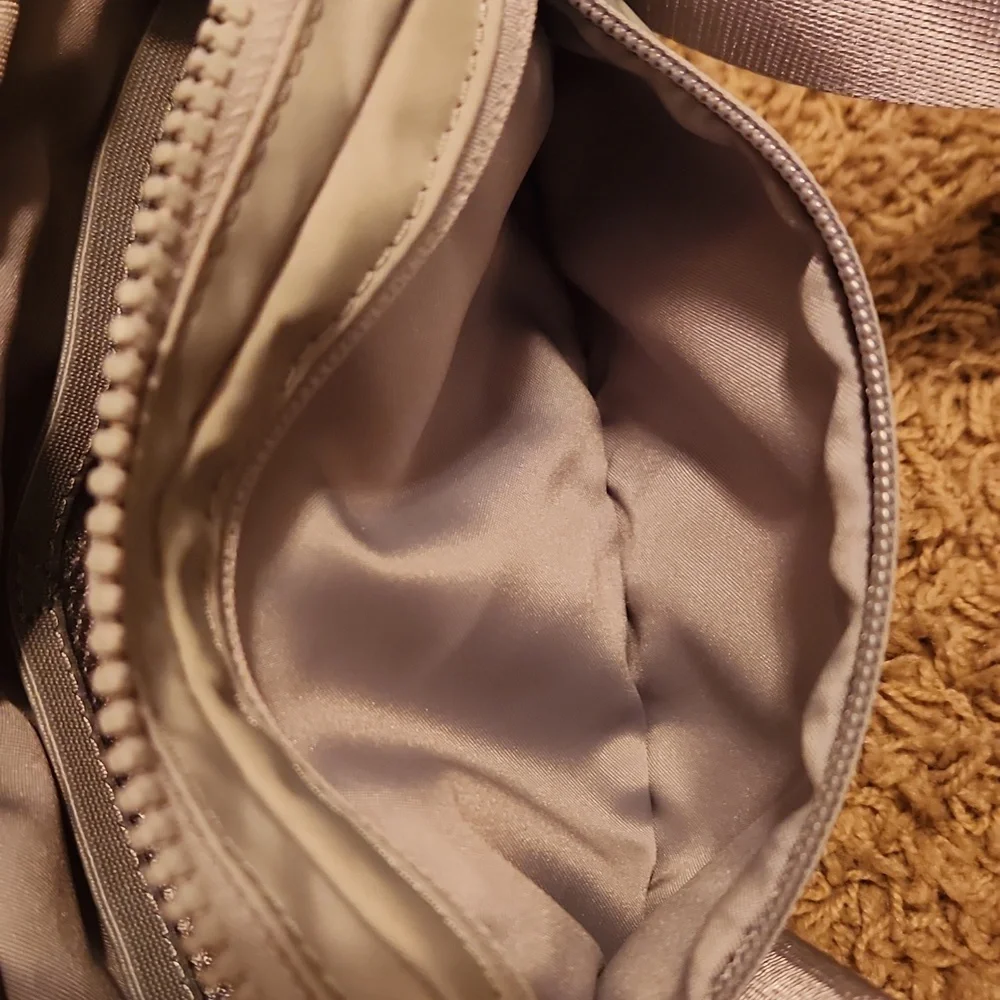 lululemon athletica Light Gray Crossbody Bag - Picture 10 of 12